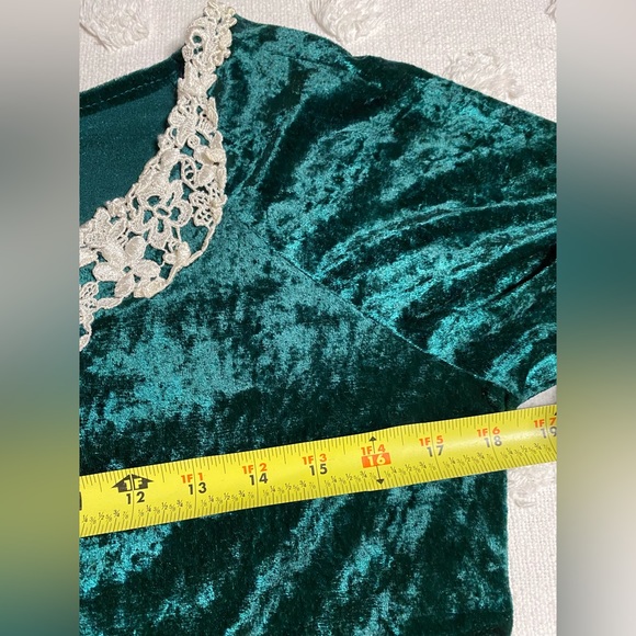 Vintage Emerald Green Crushed Velvet Long Sleeve Dress Lace Collar Size S - Picture 6 of 6